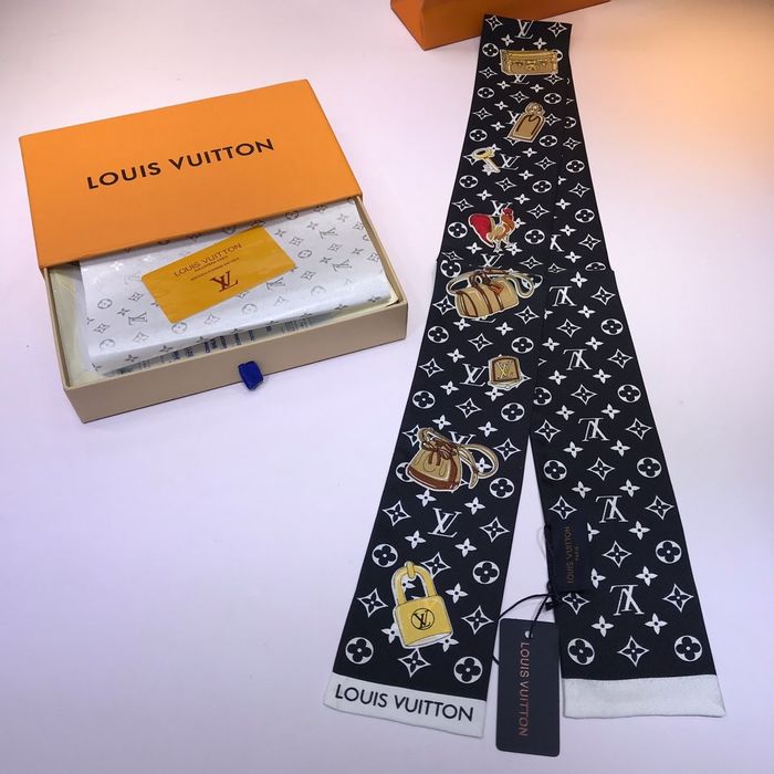 Louis Vuitton Scarf LVS00010